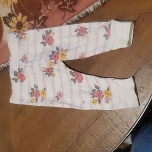 🐻    Old Navy Bottoms size 6-12 months